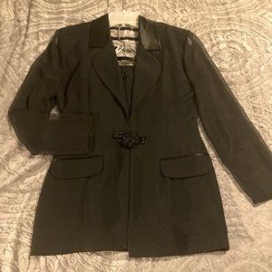 Women’s Blazer And Skirt Size 6. Made By Joseph Ribkoff!!